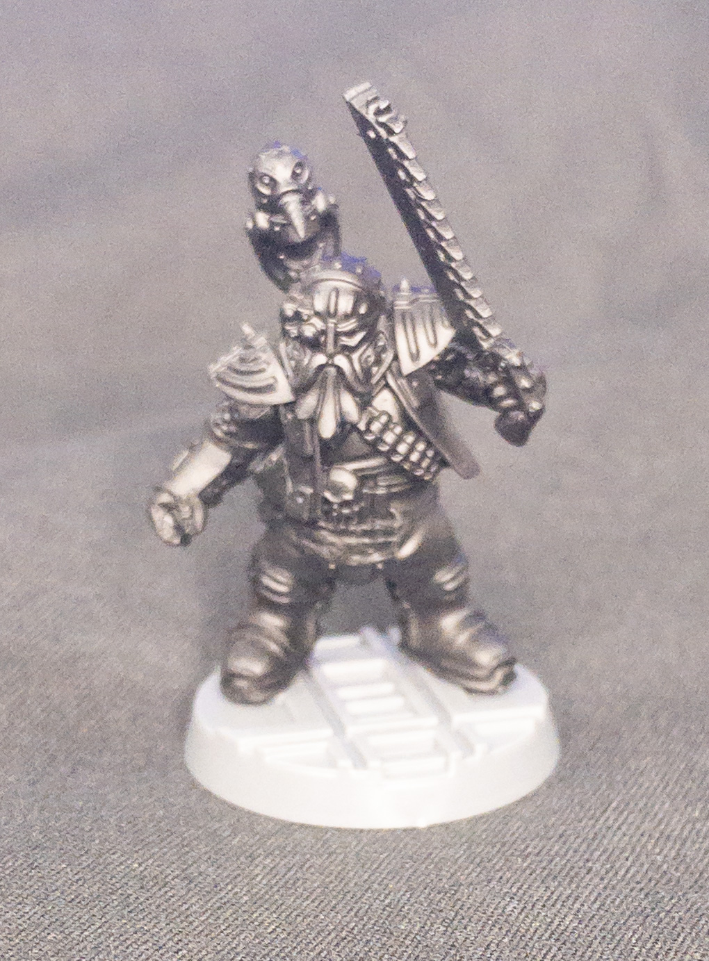 Squat Venator with Chainsword and Mech Bird