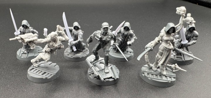 Necromunda Gangs: Ninjas and Superspies